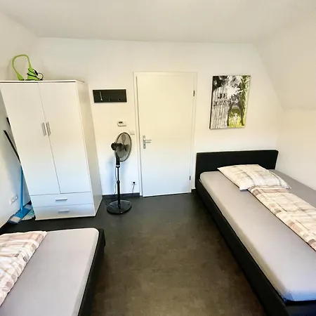 Ferienwohnung Khorsandi Eins Cobourg Extérieur photo